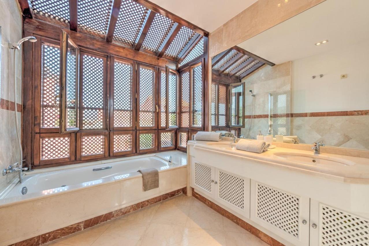 Luxury Penthouse In Jardines De Don Carlos Marbellac Extérieur photo